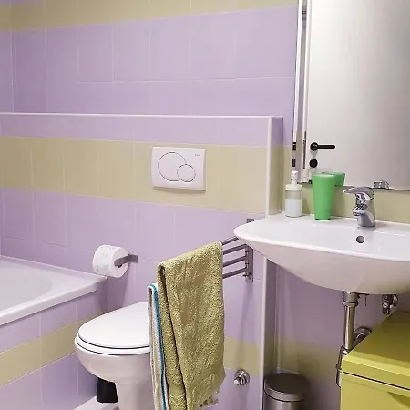 Le 5 Vie, Maggiore Appartement *