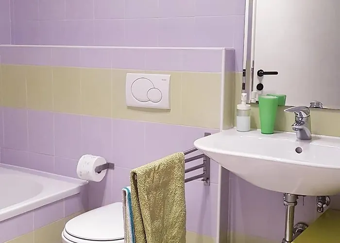 Le 5 Vie, Maggiore Apartman *