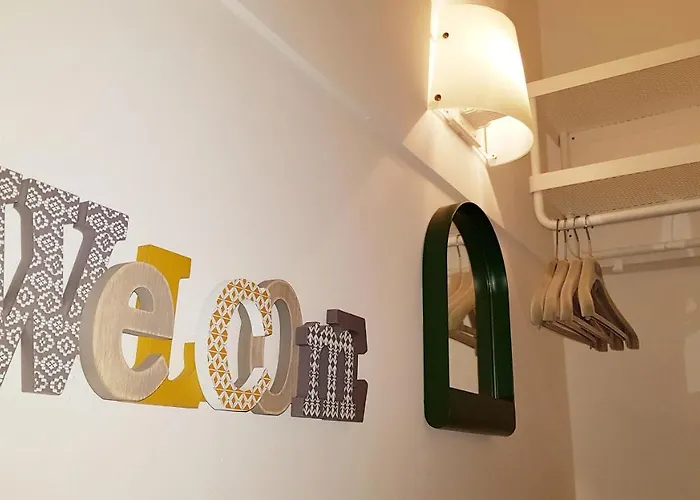 Le 5 Vie, Maggiore Apartman