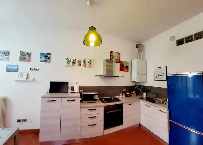 Le 5 Vie, Maggiore Apartmán *